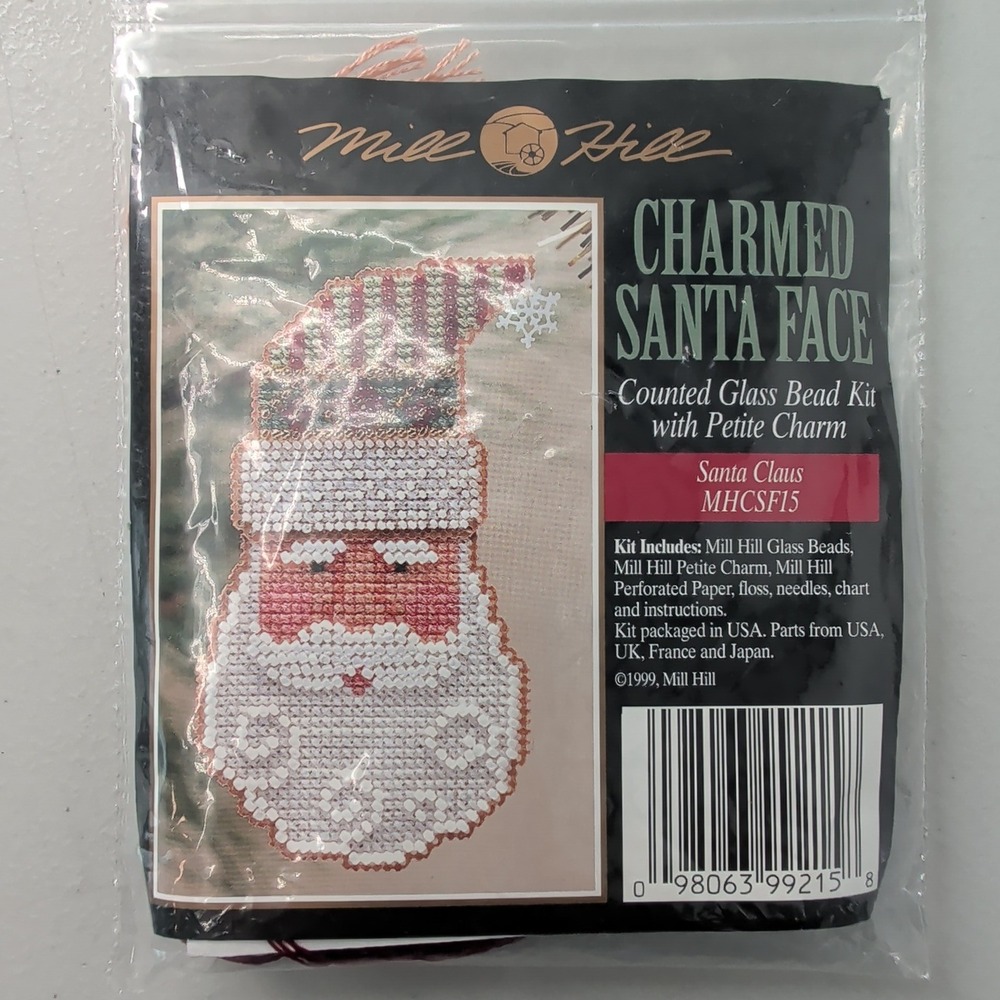 Mill Hill Charmed Santa Face Counted Glass Bead Kit Vintage 1999 Christmas